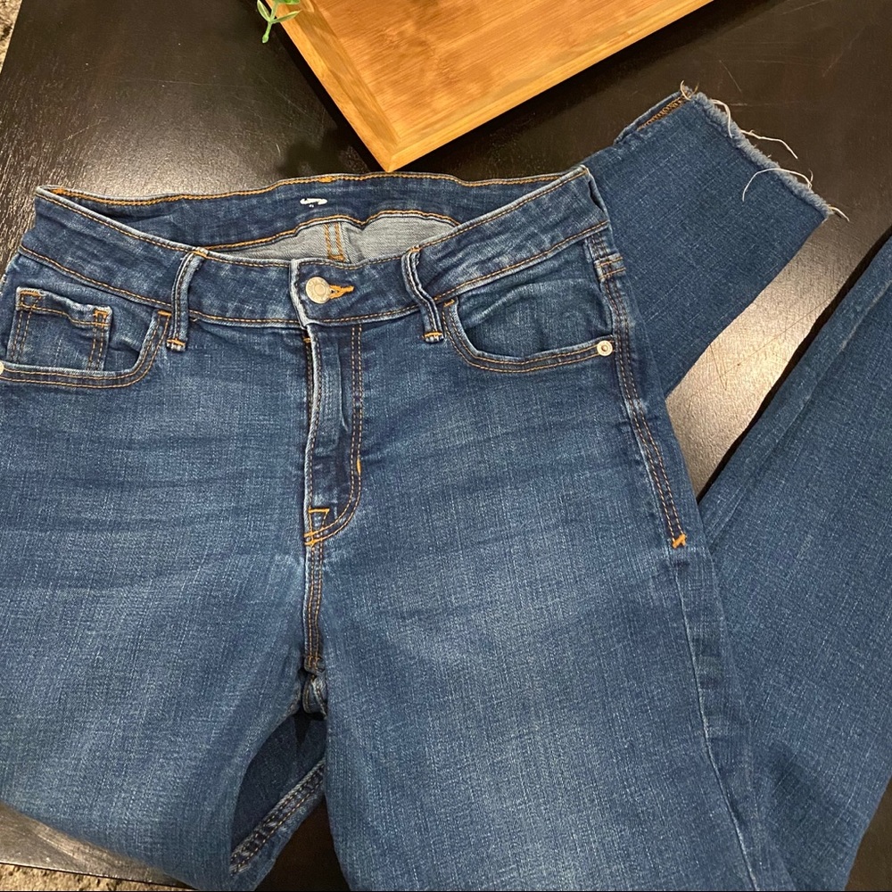 Old Navy Women’s 8 Skinny Jeans
